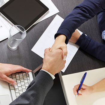 Análisis de Productos y Servicios de Inversión