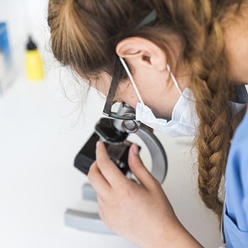 Certificación en Análisis Clínicos para Titulados Universitarios en Farmacia 