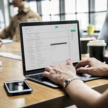 Curso de Blog y Redes sociales para la Comunicación en Negocios
