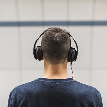 Técnico en Postproducción de Sonido en Cine